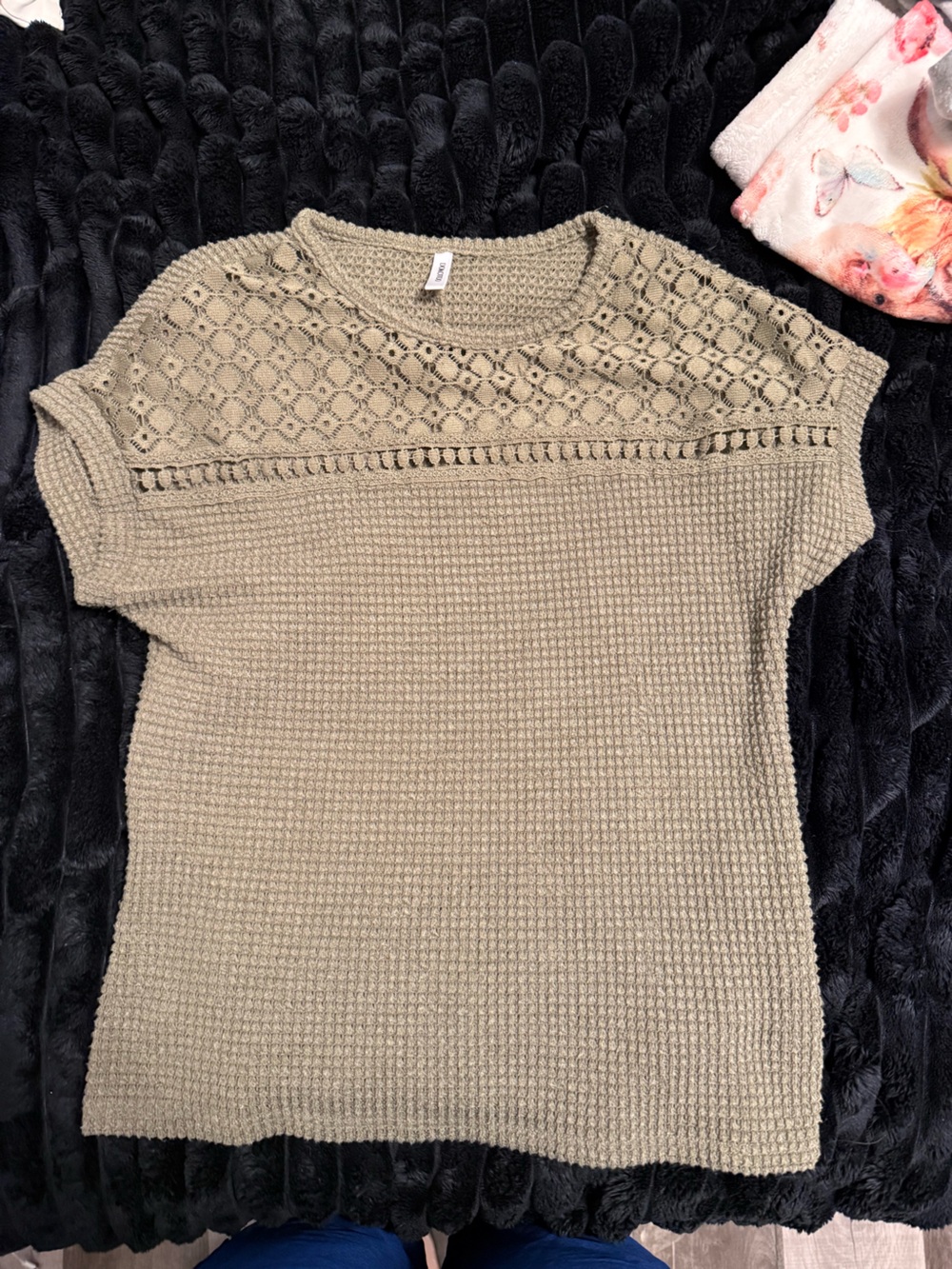 Womens olive green short sleeve Knit Sweater with Lace Yoke